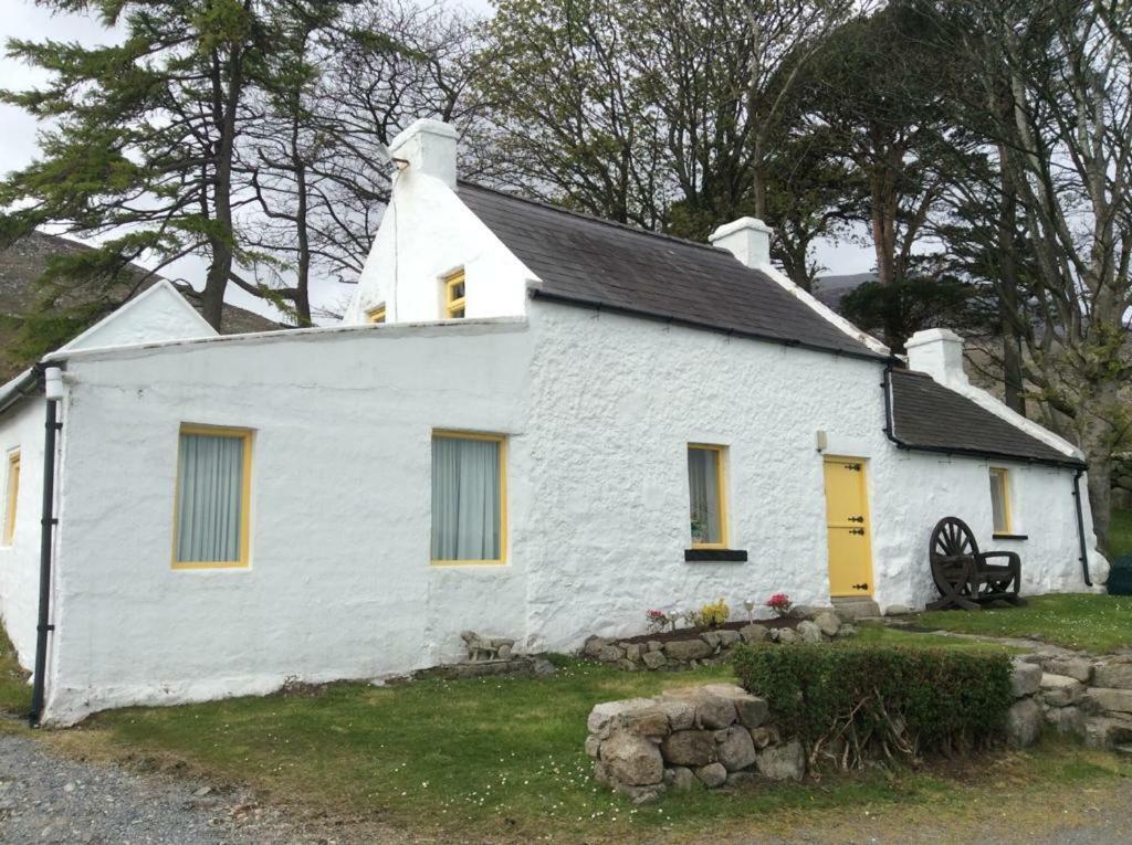 Stunning Views At Ballagh Cottage Newcastle Newcastle  Extérieur photo