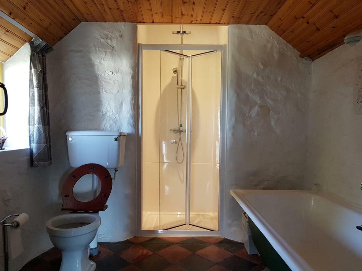 Stunning Views At Ballagh Cottage Newcastle Newcastle  Extérieur photo